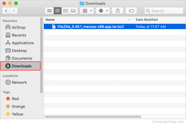 how to clear download folder on mac